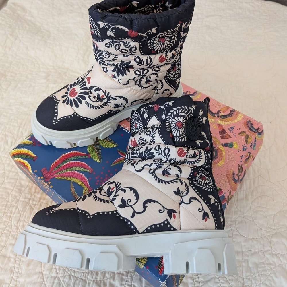 Stylish Black and White Patterned Boots